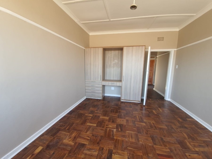 2 Bedroom Property for Sale in Kroonheuwel Free State